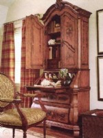 Tuscany Bombe Secretary Desk